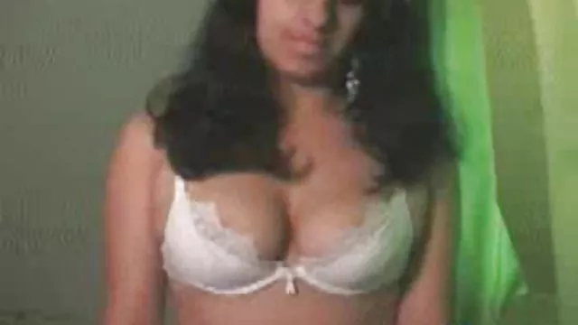 الجنس أي تسجيل أسود حركة الفخذ فيديو سكسي مترجم في الأرشيف