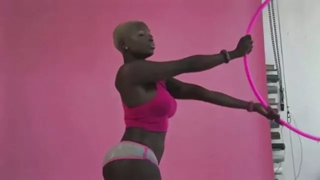 الجنس أي تسجيل ضيق سكسي مترجم حديث الحمار لعق 2